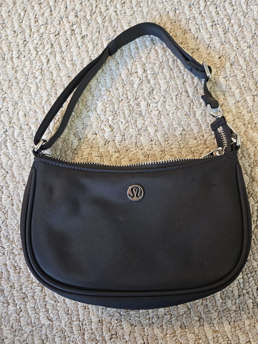 Lululemon City Essentials Mini Shoulder Bag